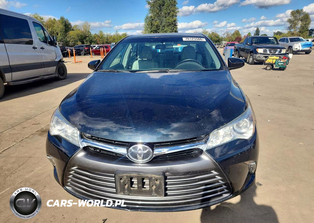 2015 Toyota Camry Xle VIN:4T1BF1FK2FU072157 - 5
