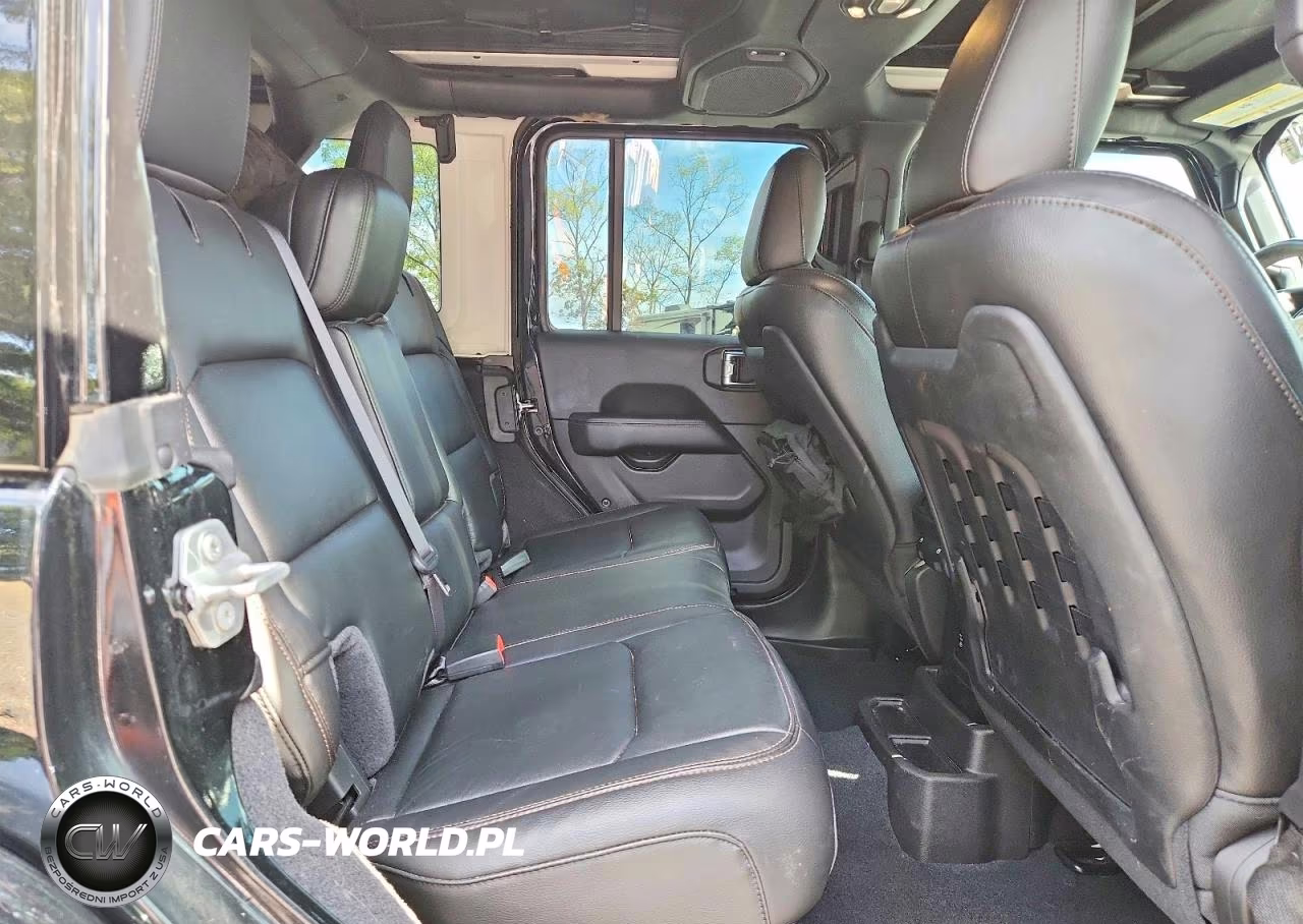 2023 Jeep Wrangler Rubicon 392 VIN:1C4JJXSJ6PW515902 - 11