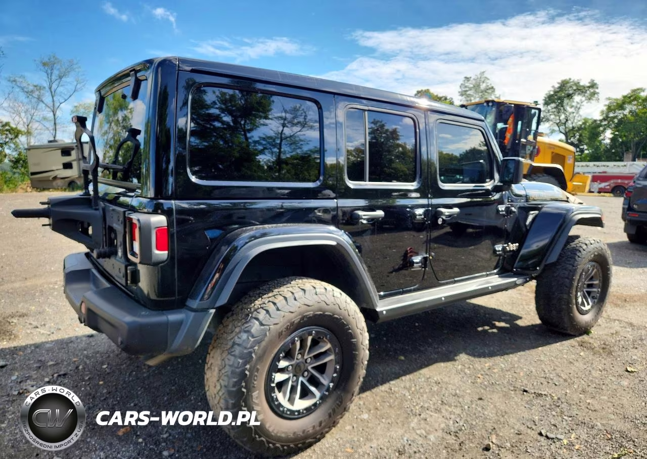 2023 Jeep Wrangler Rubicon 392 VIN:1C4JJXSJ6PW515902 - 3