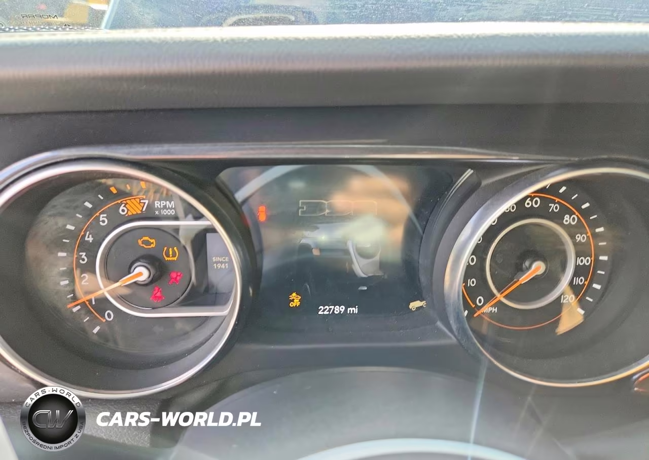 2023 Jeep Wrangler Rubicon 392 VIN:1C4JJXSJ6PW515902 - 9