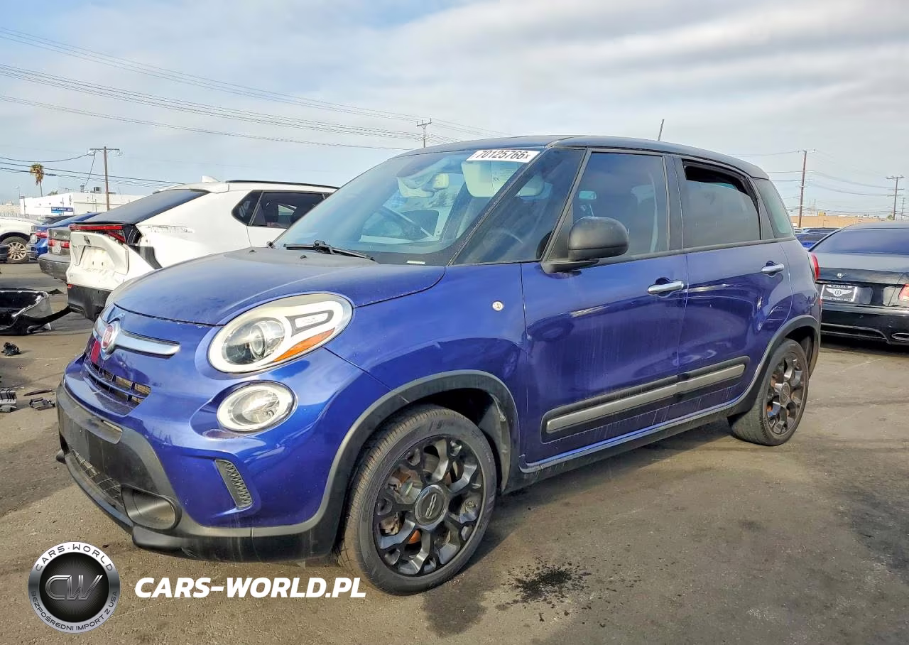 2017 Fiat 500L Trekking – zdjęcie 1 z 12