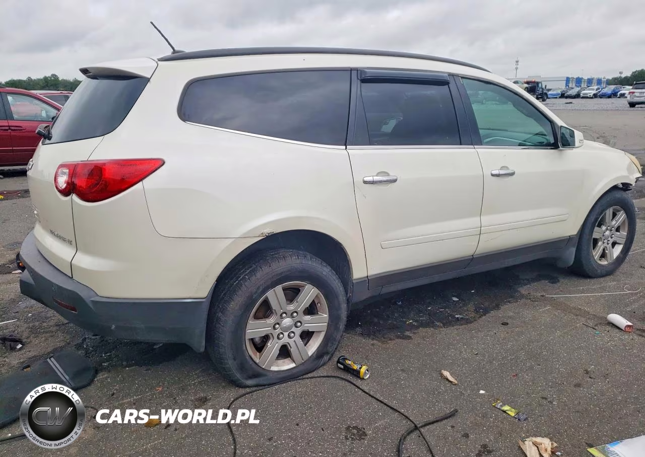 2011 Chevrolet Traverse Lt VIN:1GNKVGED4BJ367602 - 3