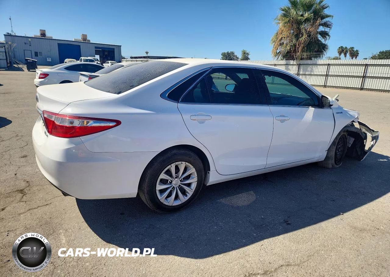 2017 Toyota Camry Hybrid Le VIN:4T1BD1FK6HU212350 - 3