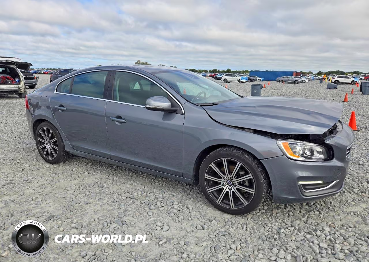 2017 Volvo S60 Premier VIN:LYV402HK2HB136275 - 4