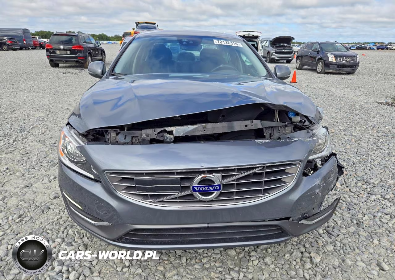2017 Volvo S60 Premier VIN:LYV402HK2HB136275 - 5