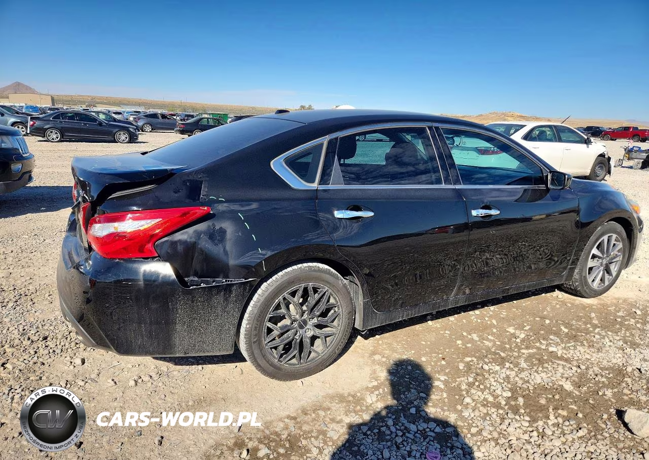2017 Nissan Altima 2.5 Sv VIN:1N4AL3AP3HC132940 - 3