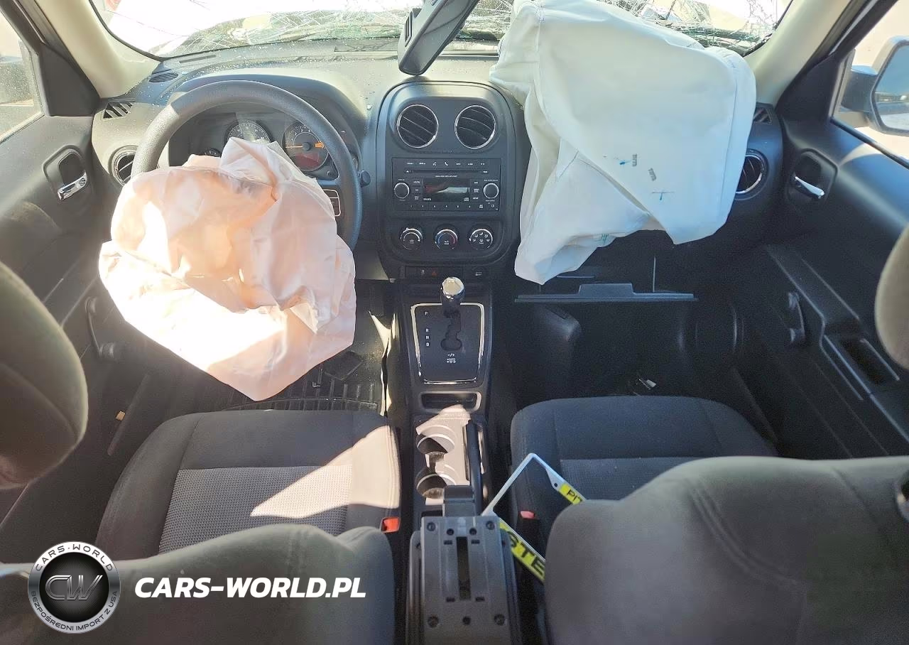 2016 Jeep Patriot Sport VIN:1C4NJPBB7GD810027 - 8
