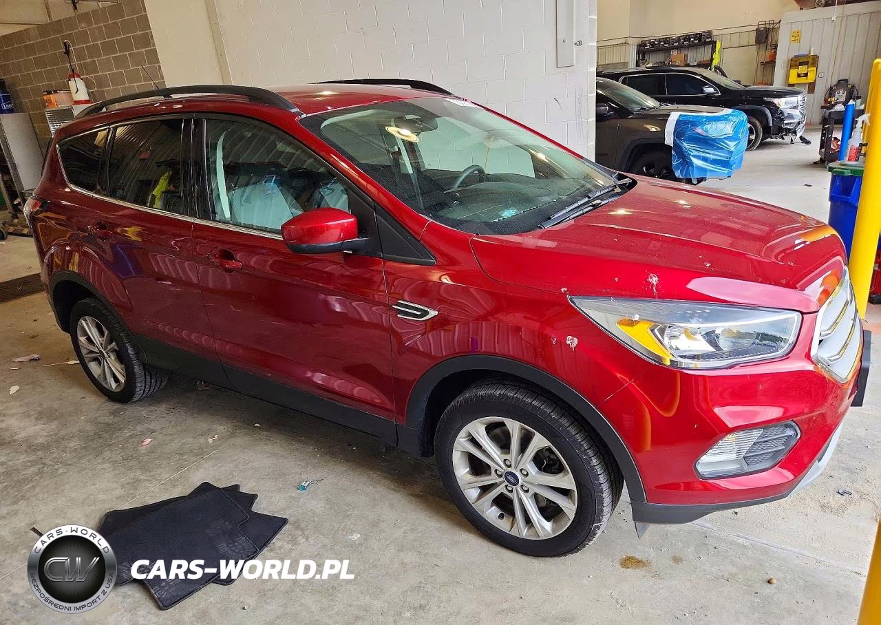 2018 Ford Escape Se VIN:1FMCU9GD8JUC59551 - 4