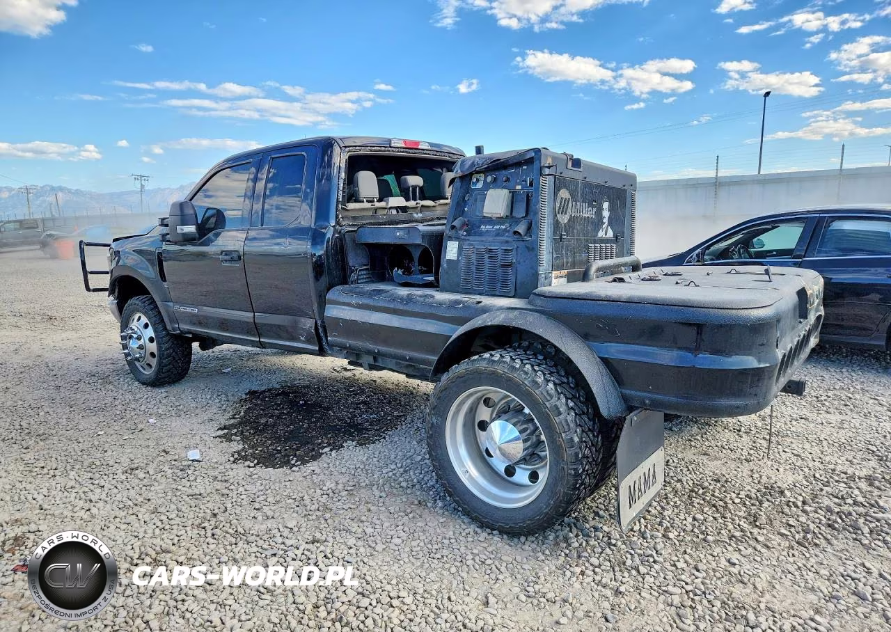 2018 Ford F350 Super Duty VIN:1FT8X3DTXJEB13964 - 2