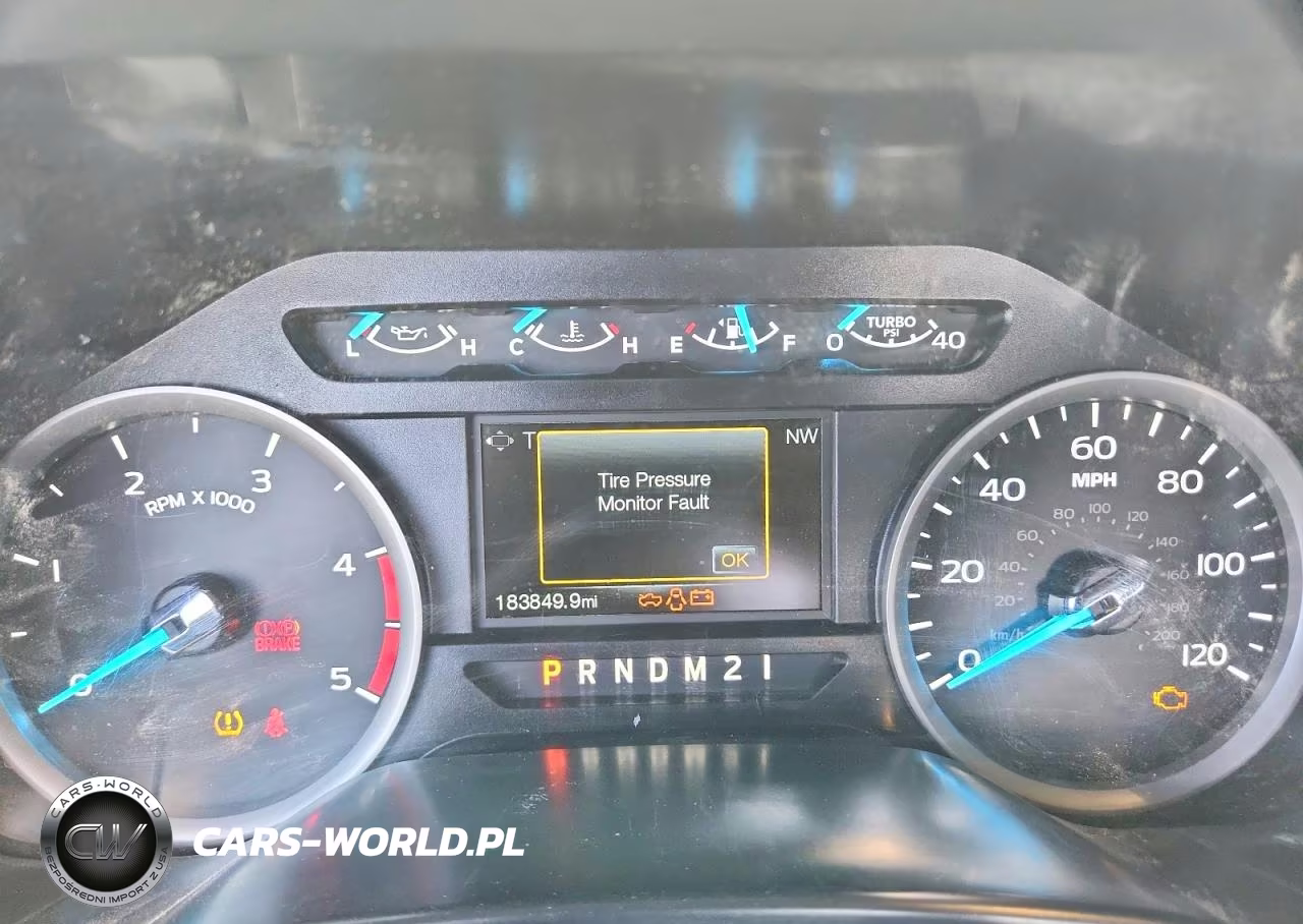 2018 Ford F350 Super Duty VIN:1FT8X3DTXJEB13964 - 9