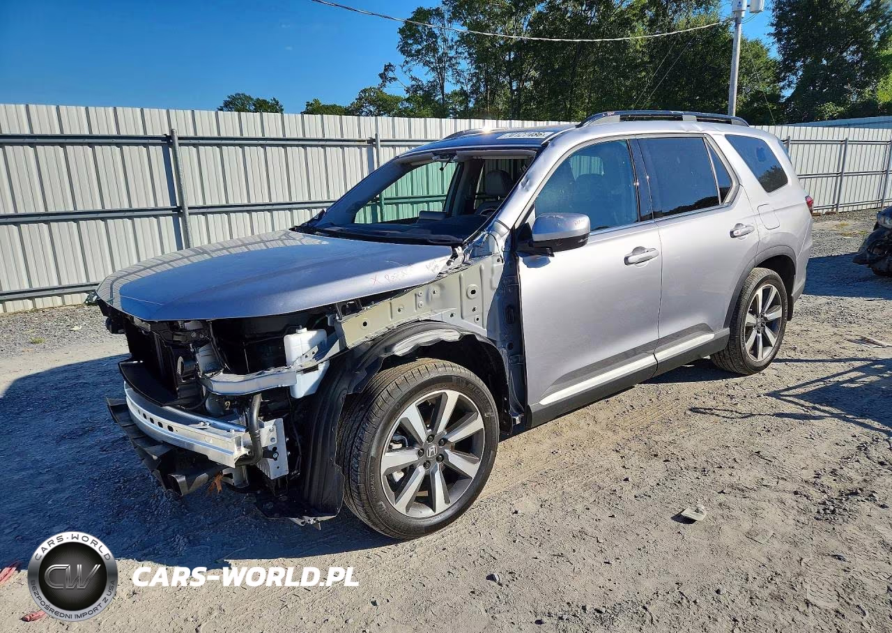 2025 Honda Pilot Touring