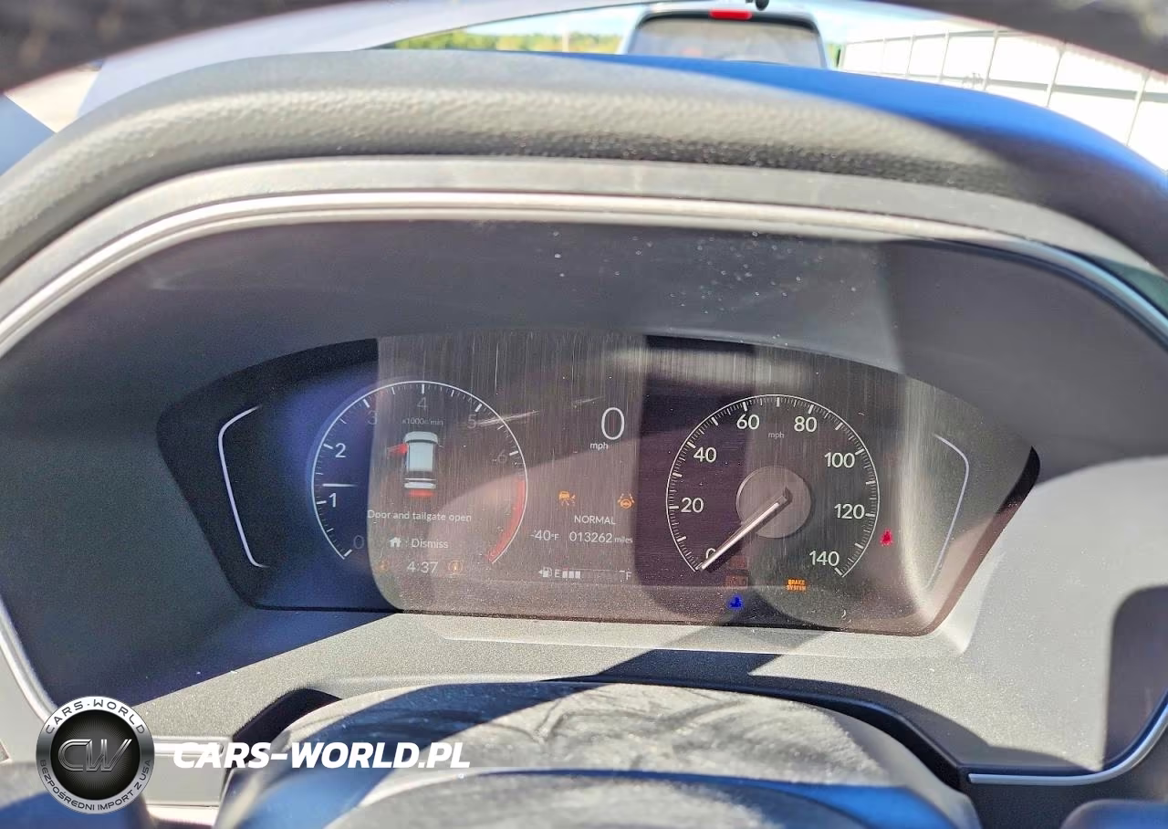 2025 Honda Pilot Touring VIN:5FNYG2H76SB038333 - 9