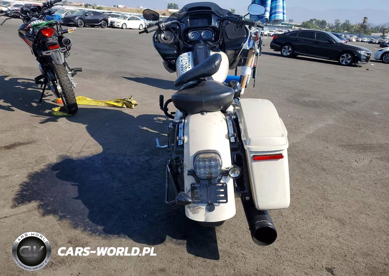 2023 Harley-Davidson Fltrxst VIN:1HD1ACL25PB654571 - 4