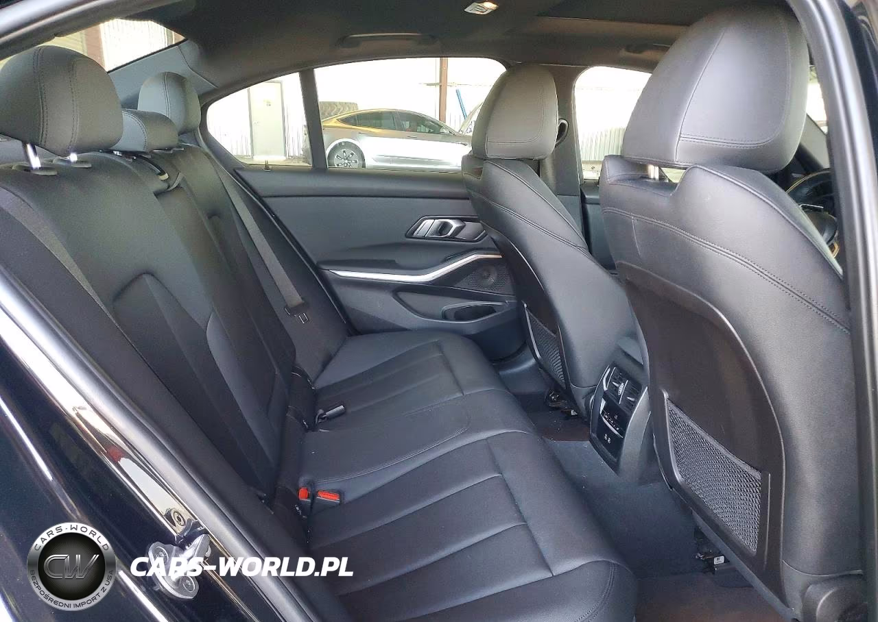 2021 BMW 330I VIN:3MW5R1J04M8B86120 - 10