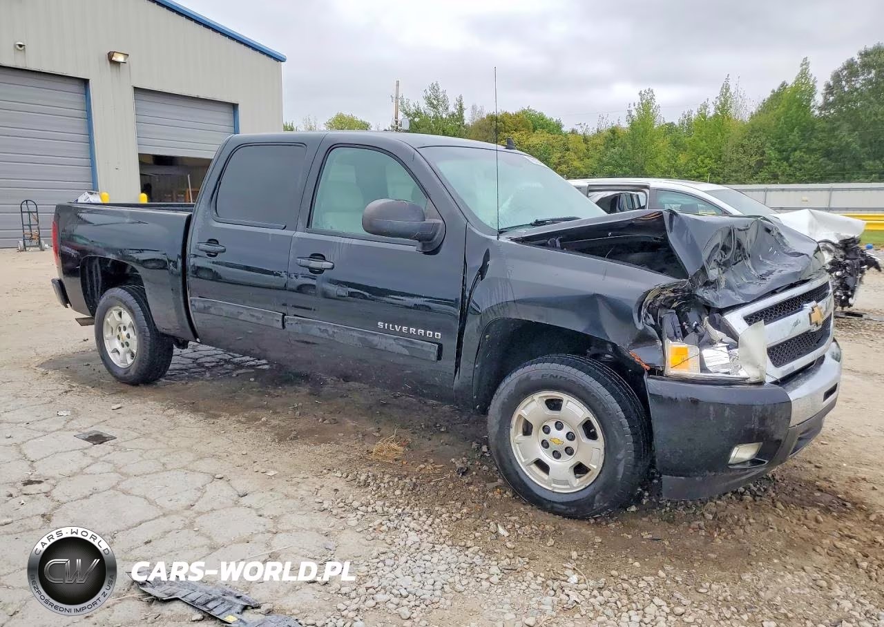 2011 Chevrolet Silverado C1500 Lt VIN:3GCPCSE04BG132865 - 4
