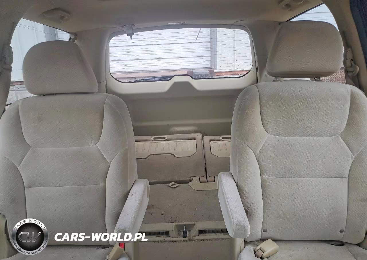 2008 Honda Odyssey Lx VIN:5FNRL38238B051303 - 10