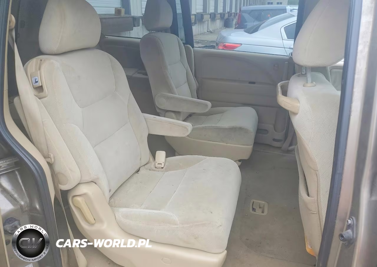 2008 Honda Odyssey Lx VIN:5FNRL38238B051303 - 11