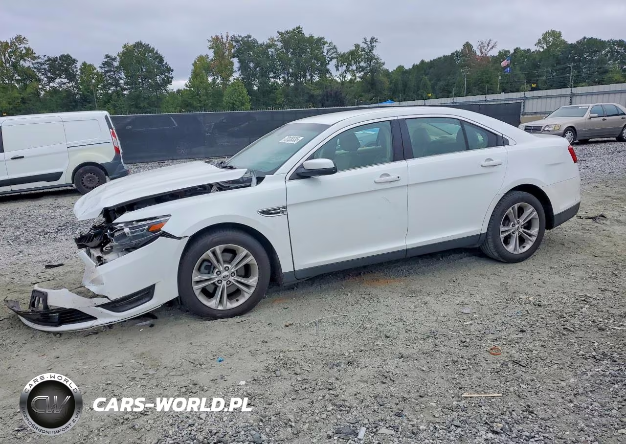 2015 Ford Taurus Sel VIN:1FAHP2E82FG112409 - 1
