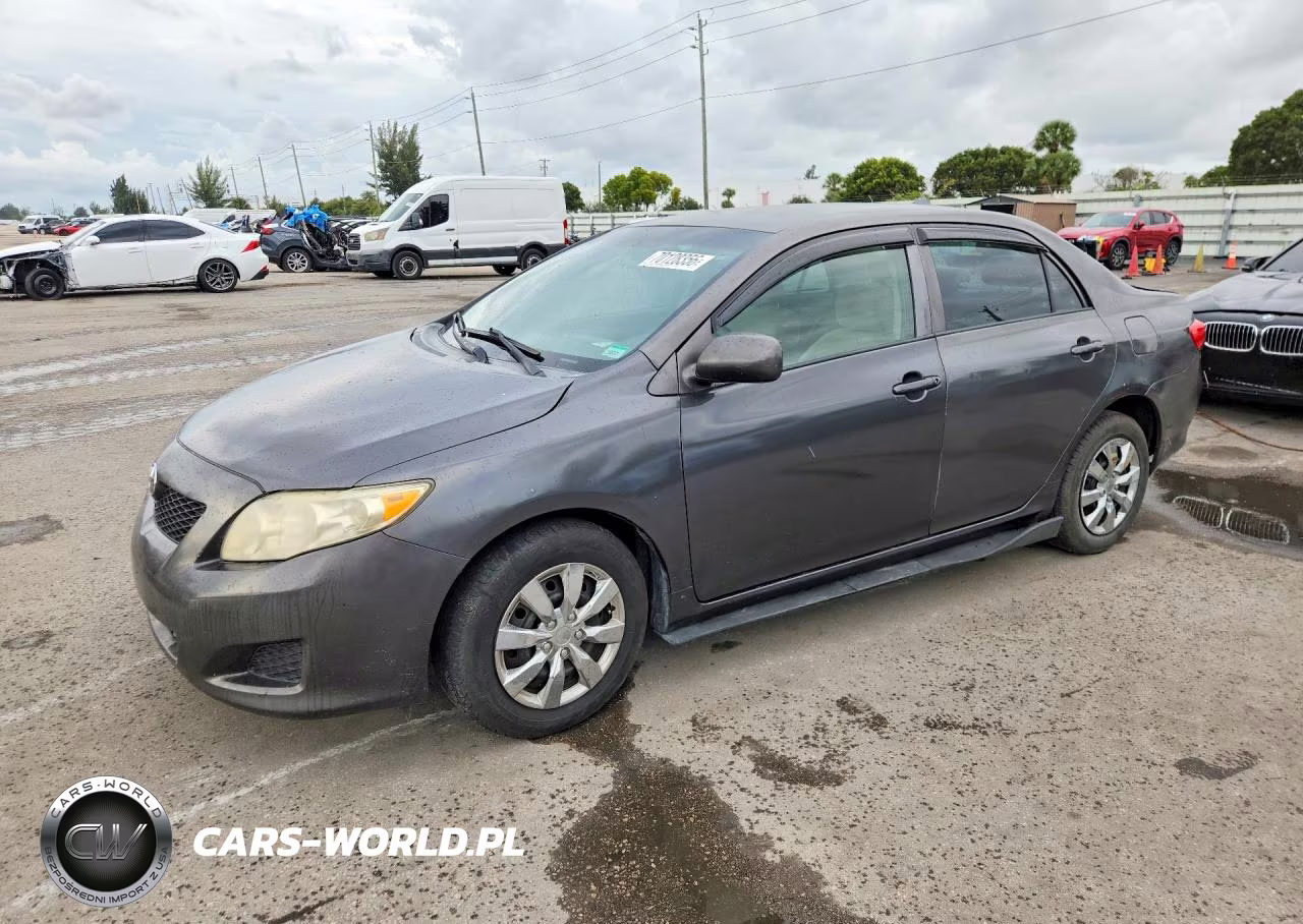 2010 Toyota Corolla Le – zdjęcie 1 z 12
