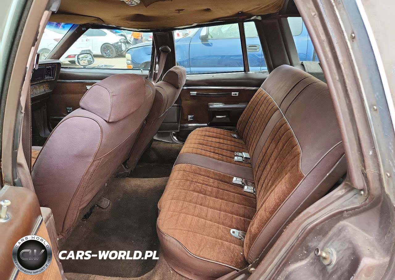 1983 Chevrolet Caprice Classic VIN:2G1AN35H5D1166085 - 10