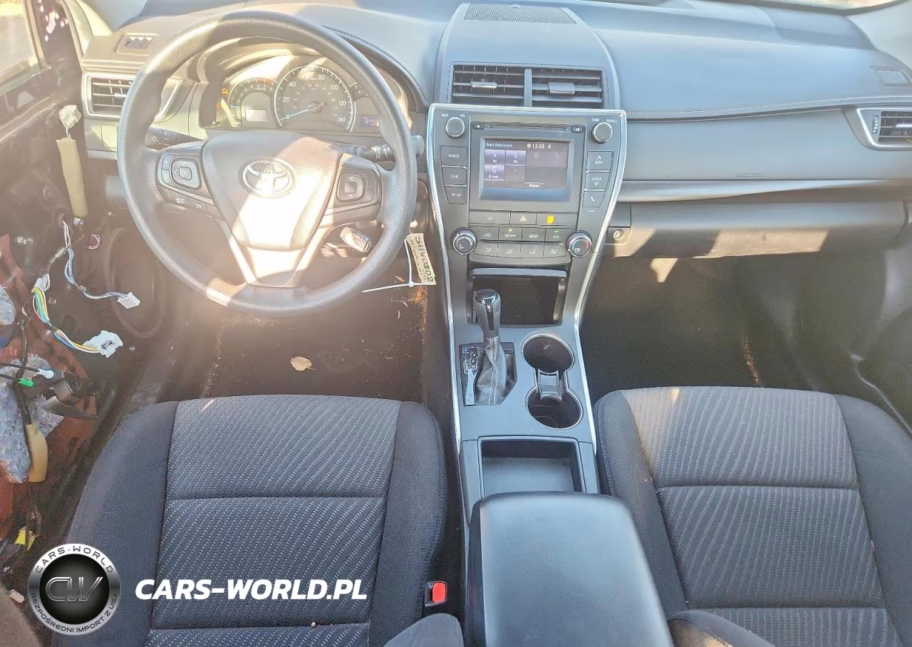 2015 Toyota Camry Le VIN:4T4BF1FK9FR458967 - 8