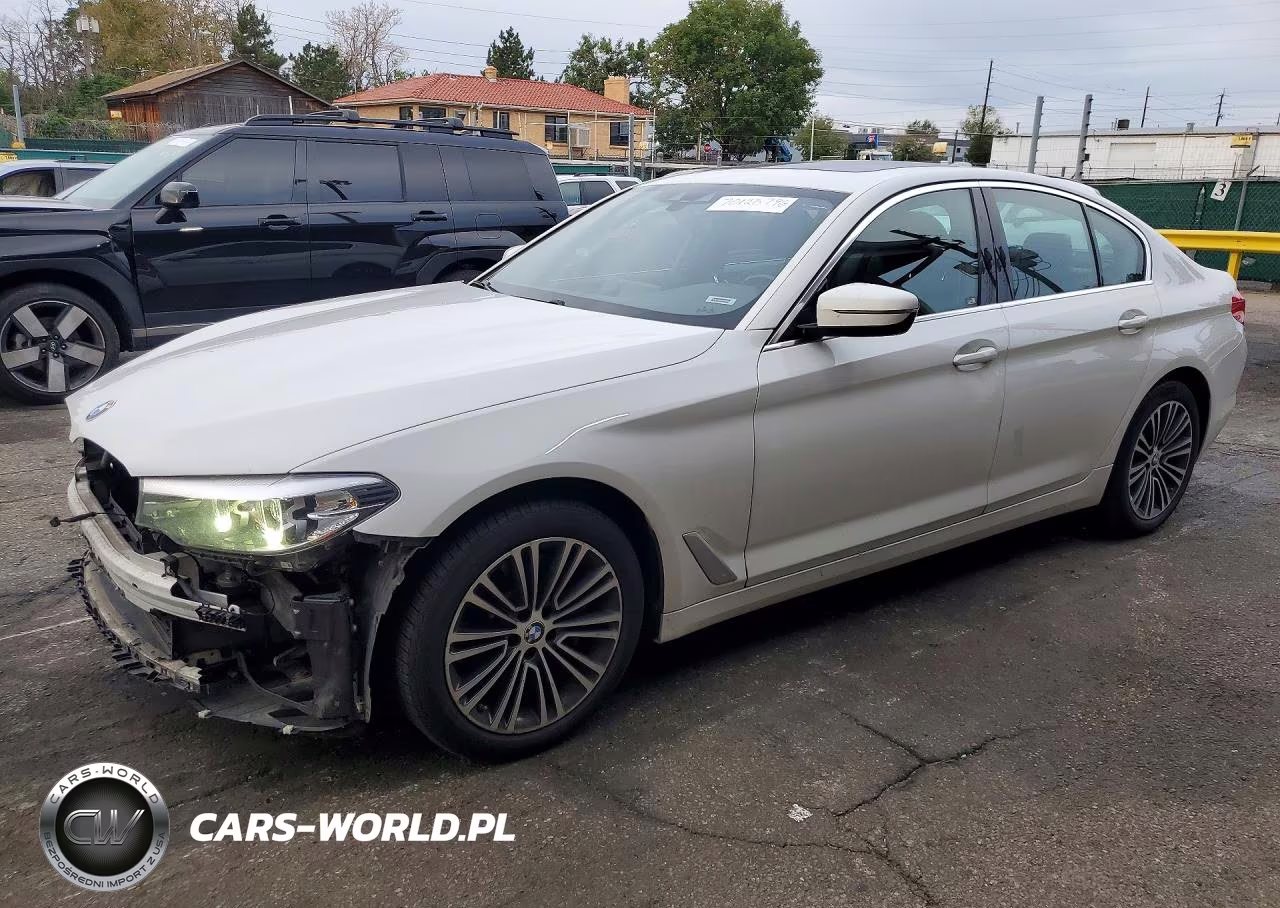 2019 BMW 530 I VIN:WBAJA5C52KWW06192 - 1