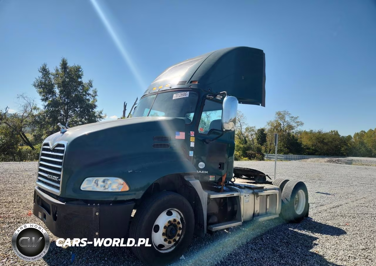 2017 Mack 600 Cxu600 – zdjęcie 1 z 13
