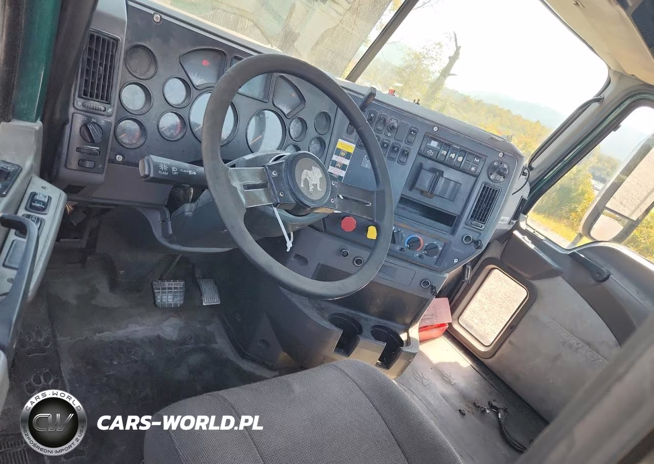 2017 Mack 600 Cxu600 VIN:1M1AW01X6HM009854 - 8