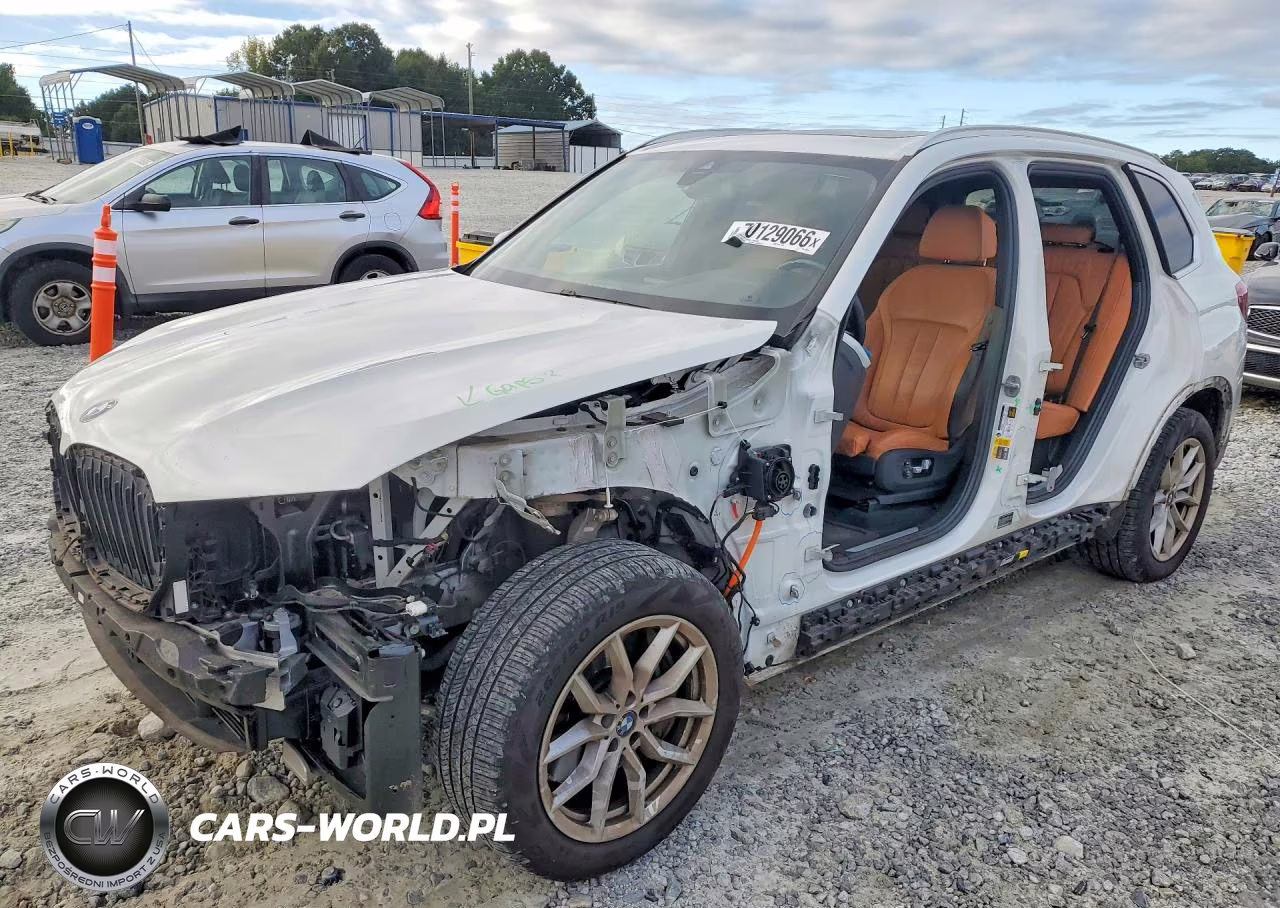 2021 BMW X5 xDrive45E VIN:5UXTA6C06M9E45161 - 1