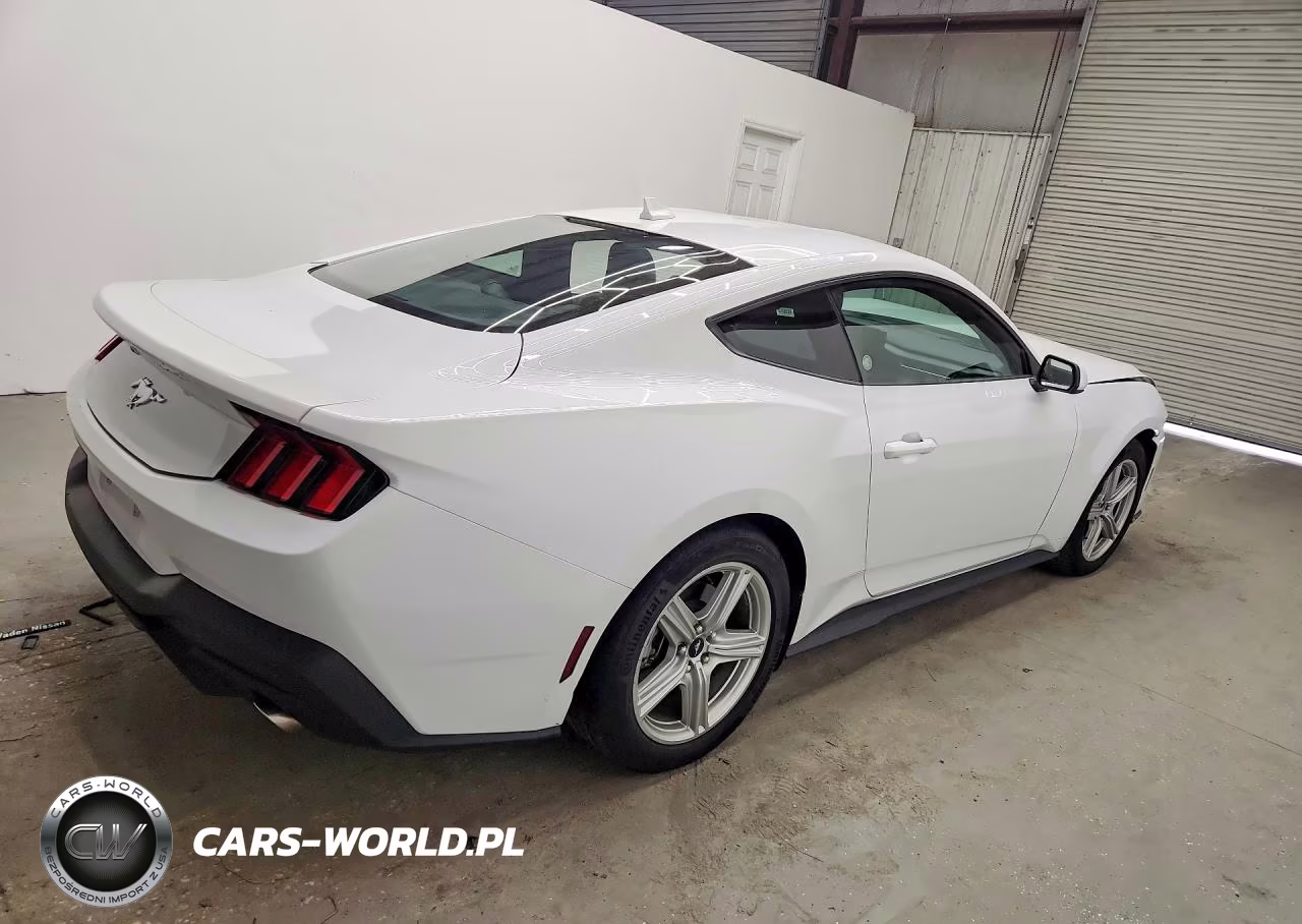 2026 Ford Mustang VIN:1FA6P8TH2T5111944 - 3