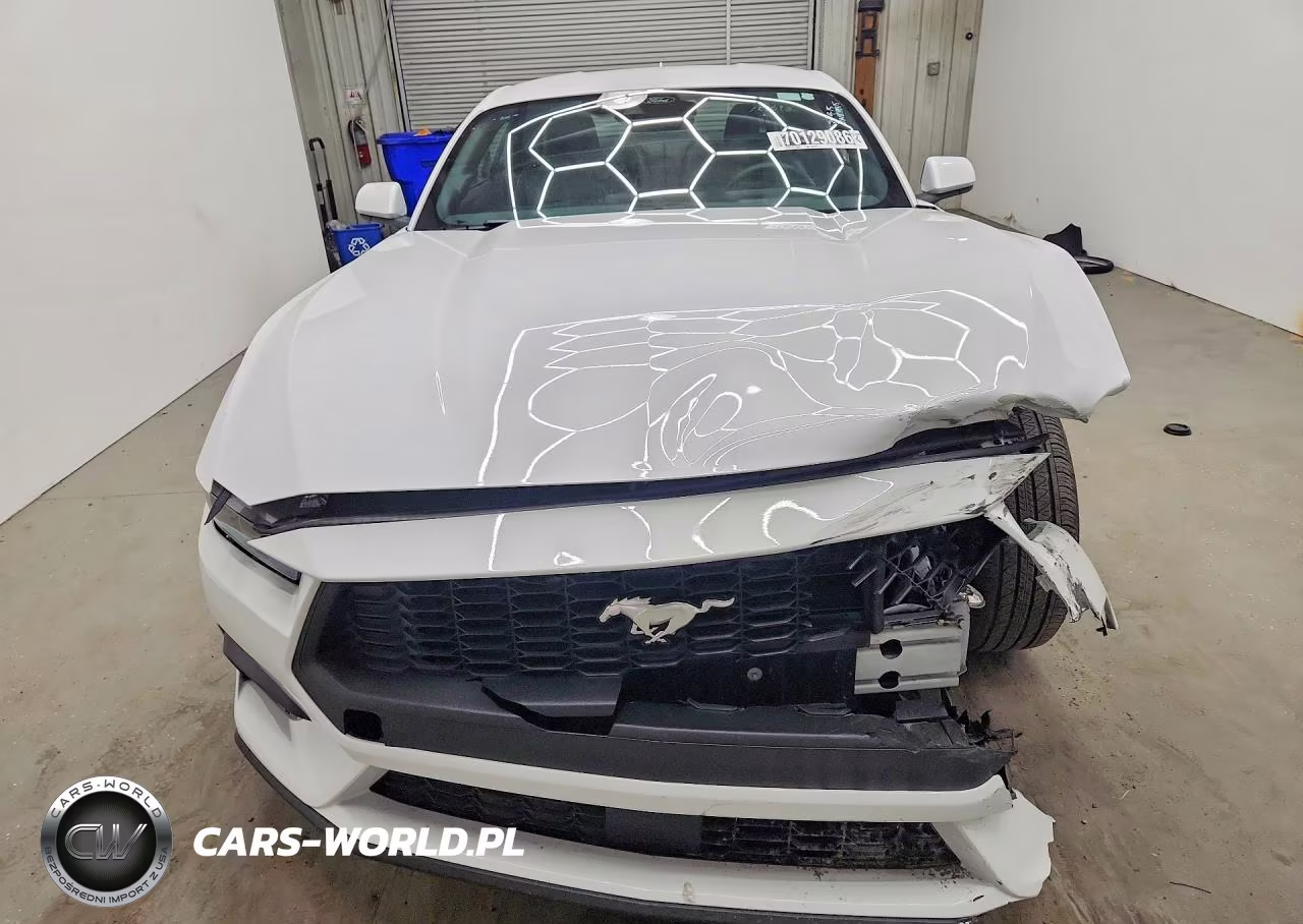 2026 Ford Mustang VIN:1FA6P8TH2T5111944 - 5