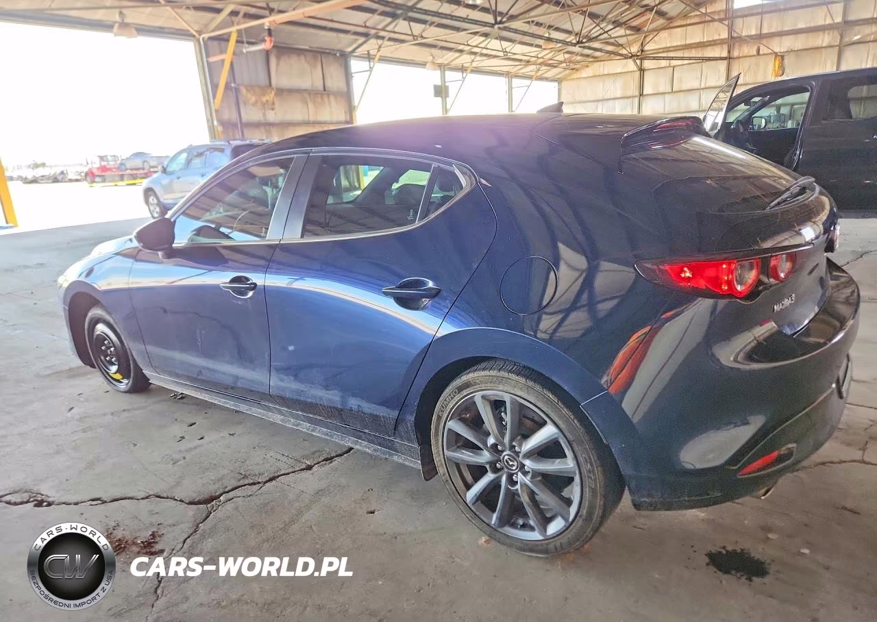2020 Mazda 3 Preferred VIN:JM1BPAMM8L1158642 - 2