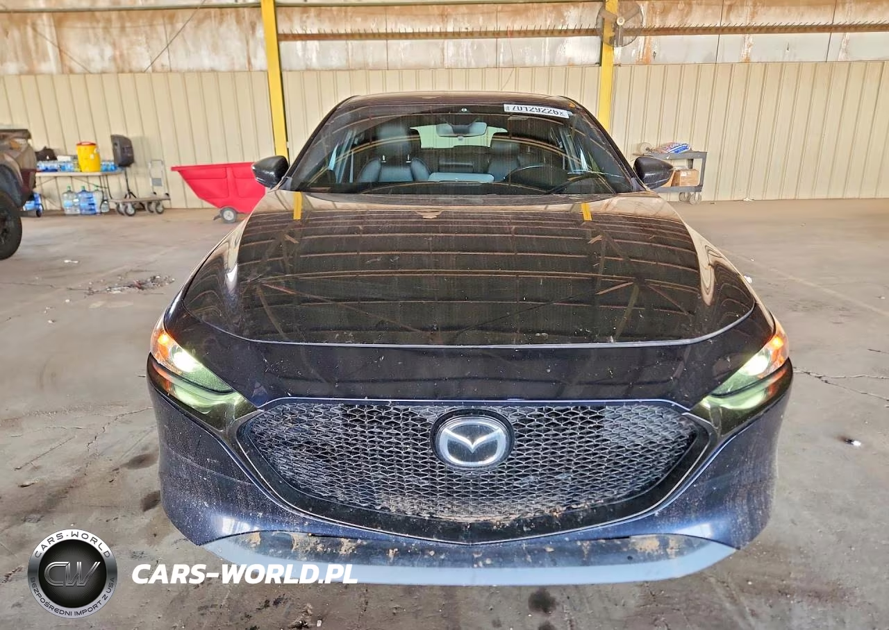 2020 Mazda 3 Preferred VIN:JM1BPAMM8L1158642 - 5