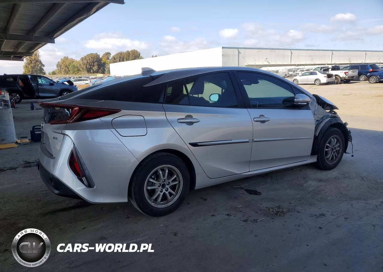 2022 Toyota Prius Prime Xle VIN:JTDKAMFP7N3210585 - 3