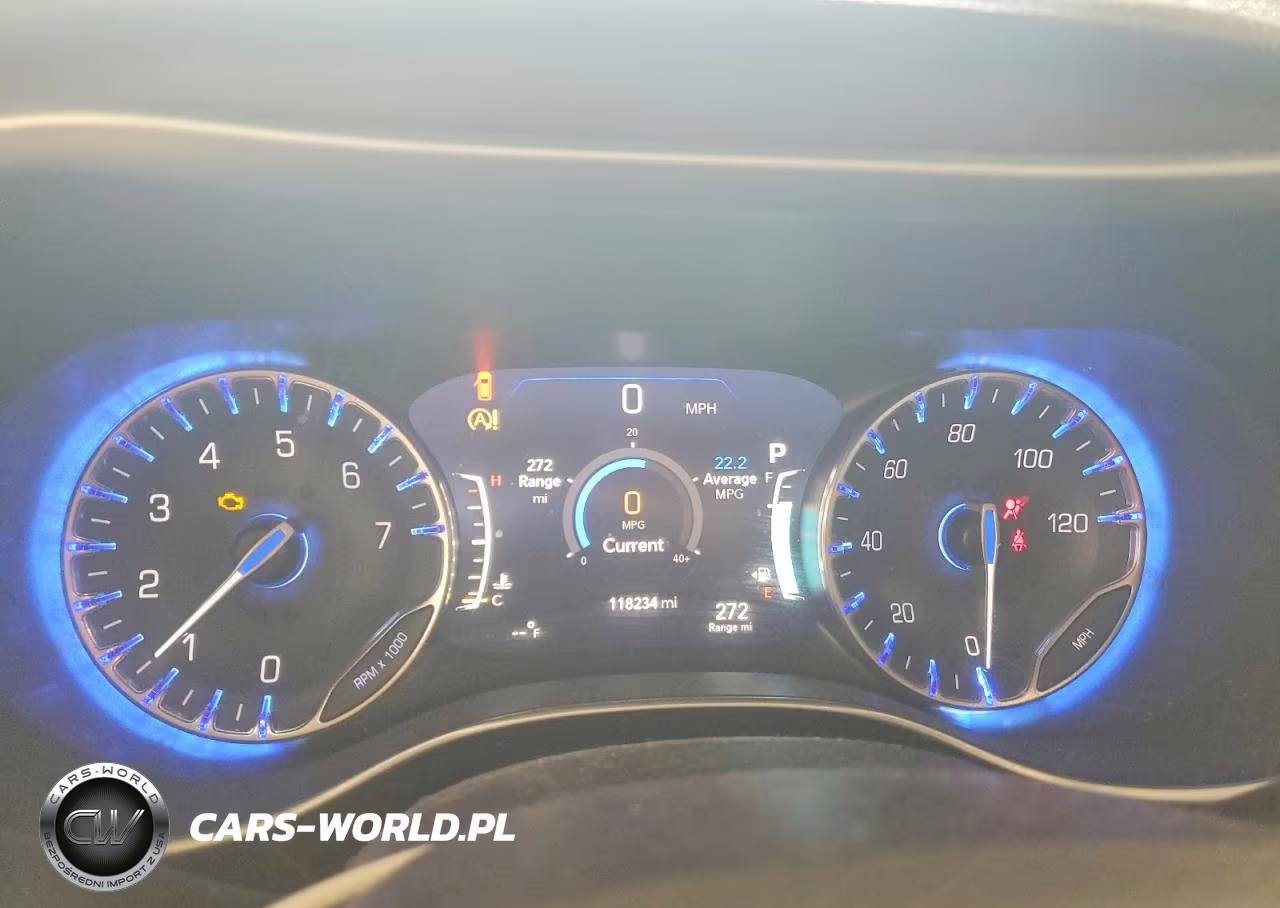 2020 Chrysler Pacifica Limited VIN:2C4RC1GG8LR163075 - 9
