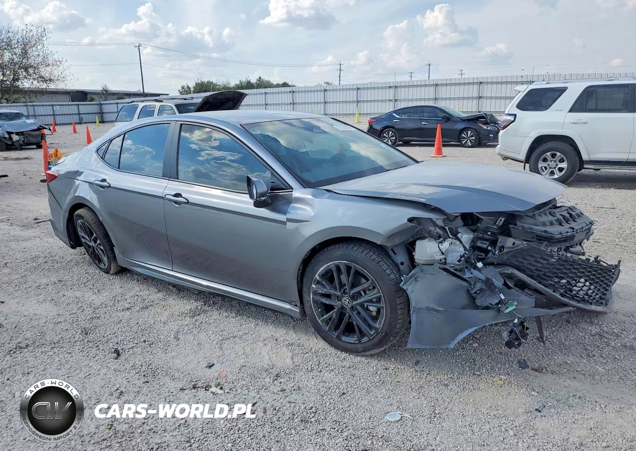 2025 Toyota Camry Se VIN:4T1DAACK3SU572804 - 4