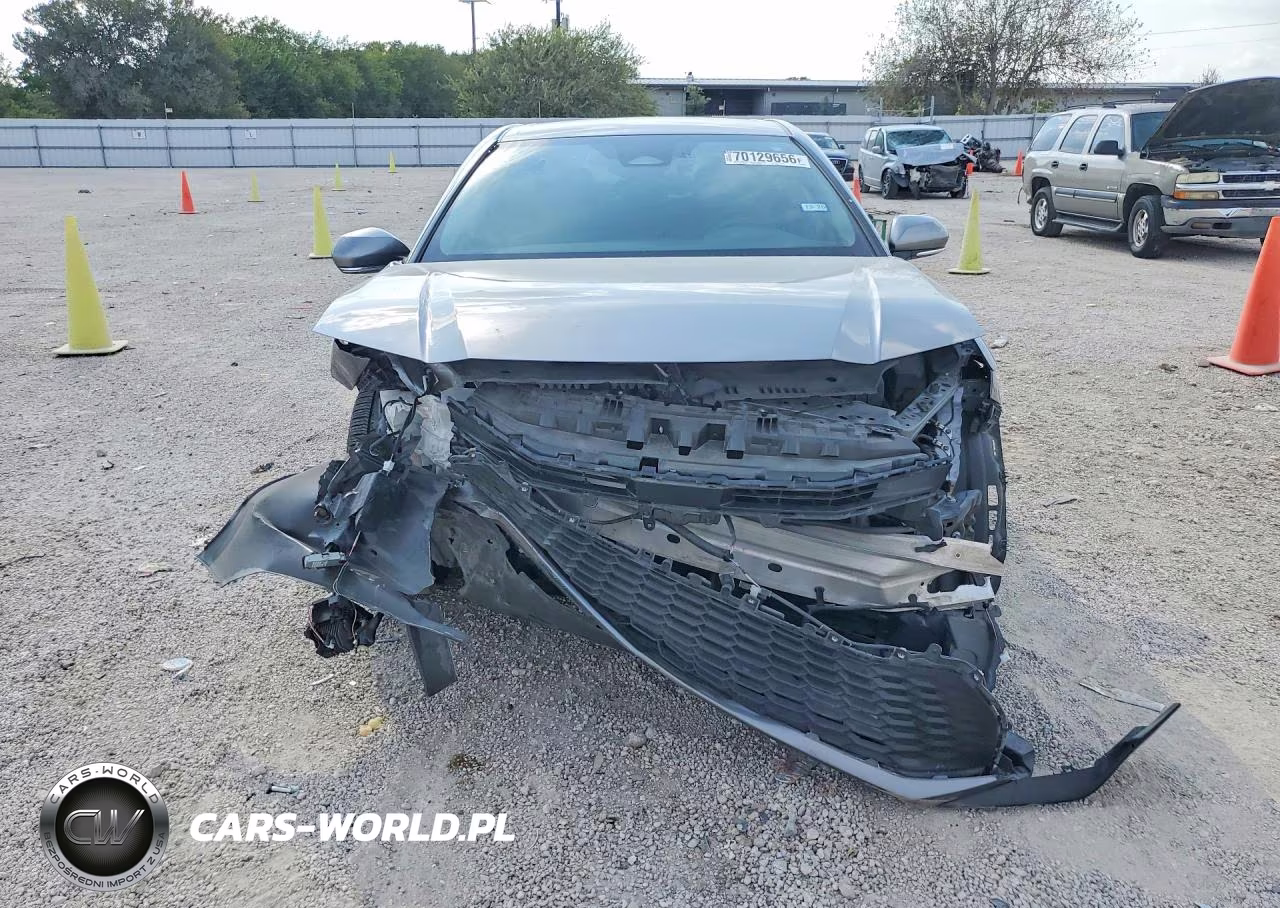 2025 Toyota Camry Se VIN:4T1DAACK3SU572804 - 5