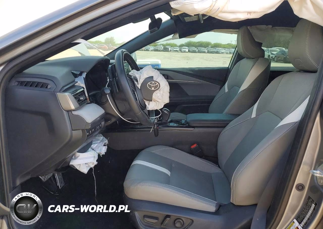 2025 Toyota Camry Se VIN:4T1DAACK3SU572804 - 7