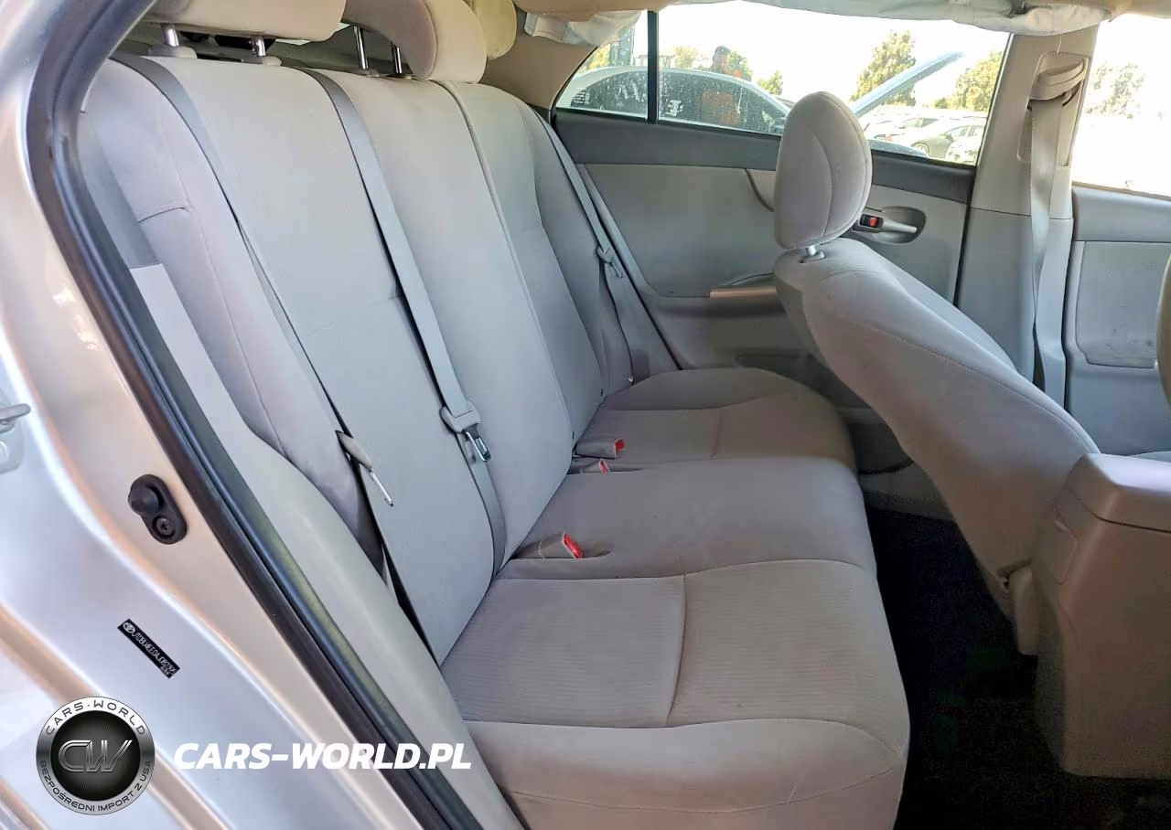 2010 Toyota Corolla Le VIN:JTDBU4EE0AJ082395 - 10
