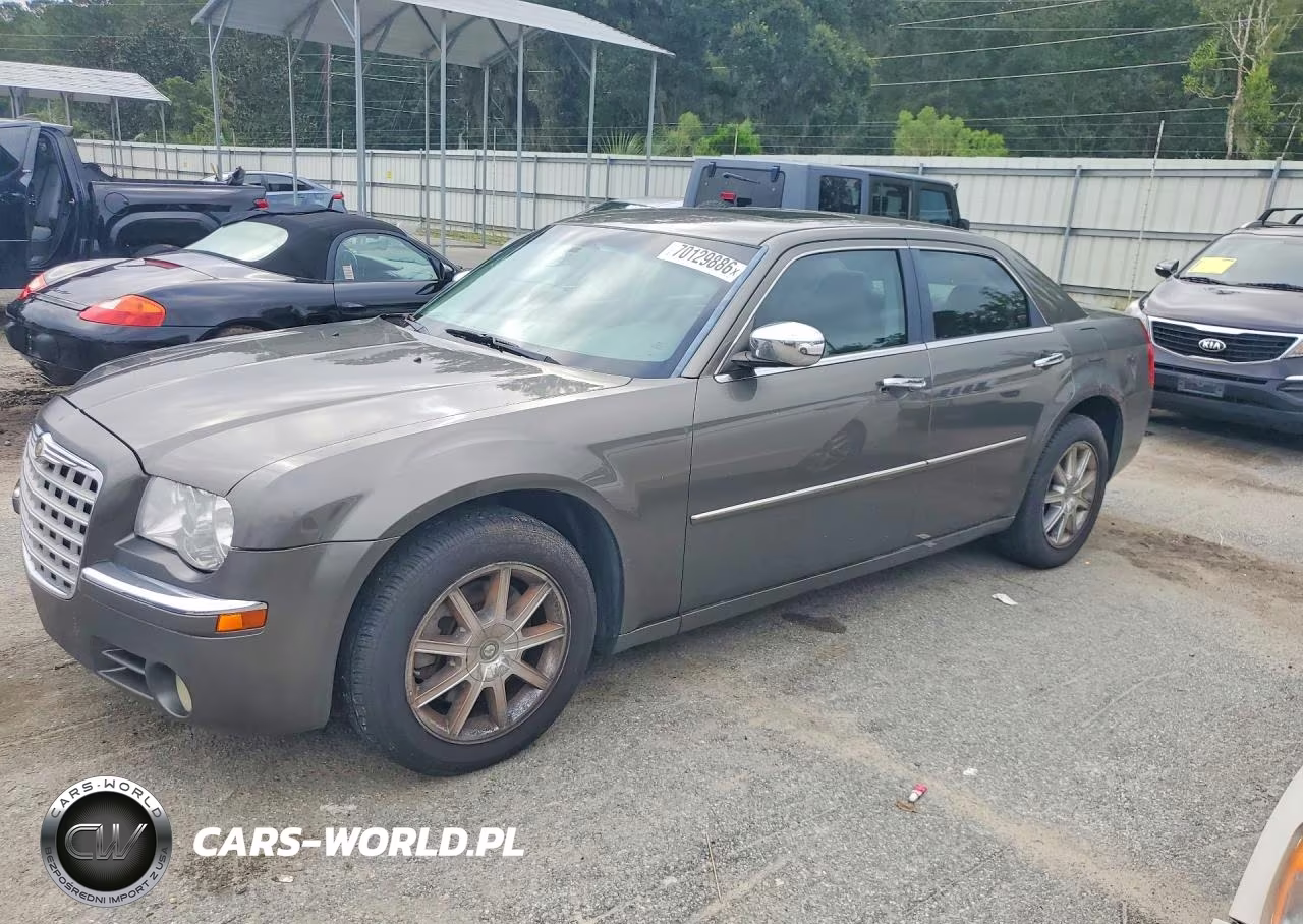 2009 Chrysler 300 Limited VIN:2C3LK33V39H560947 - 1