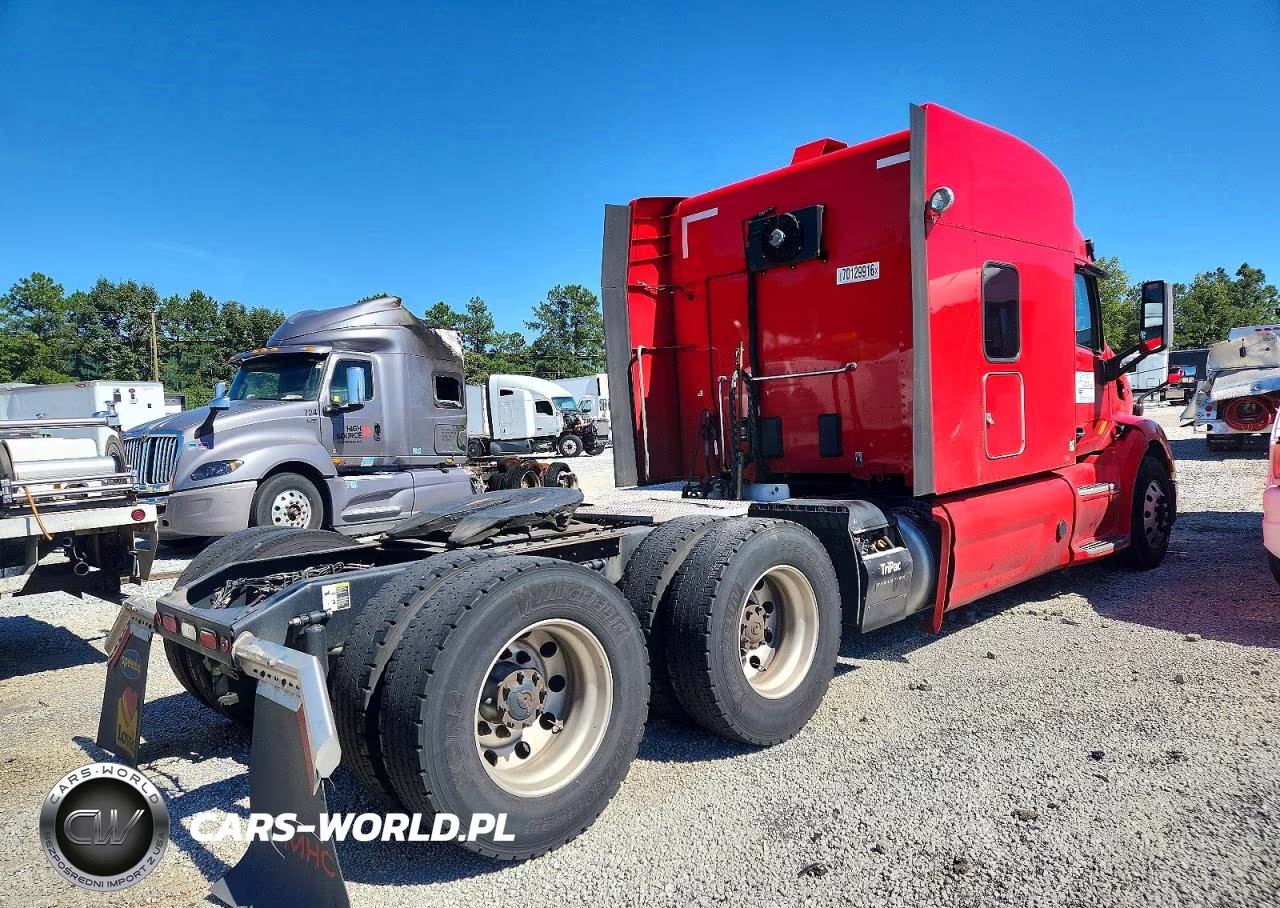 2020 Peterbilt 579 VIN:1XPBDP9X8LD719966 - 14