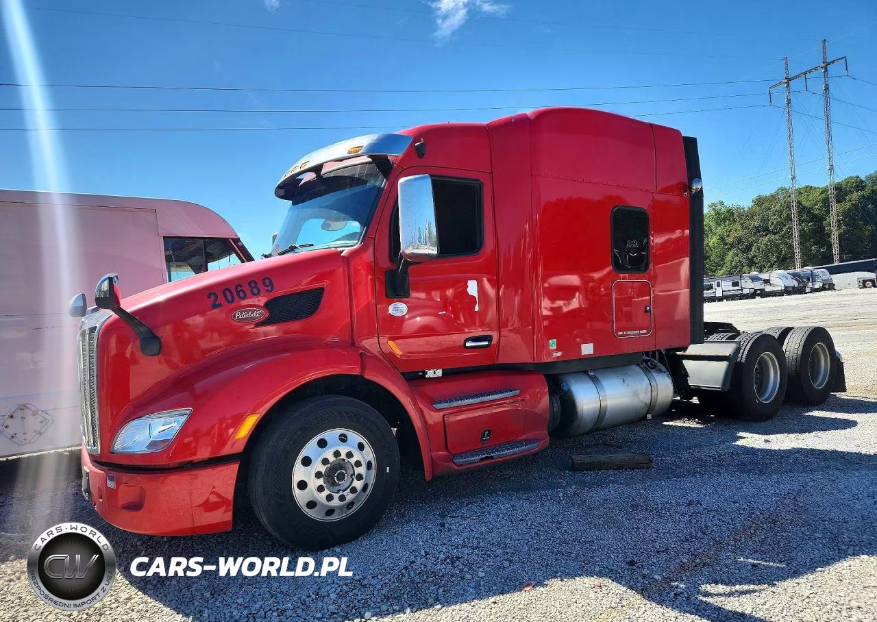 2020 Peterbilt 579 VIN:1XPBDP9X8LD719966 - 2