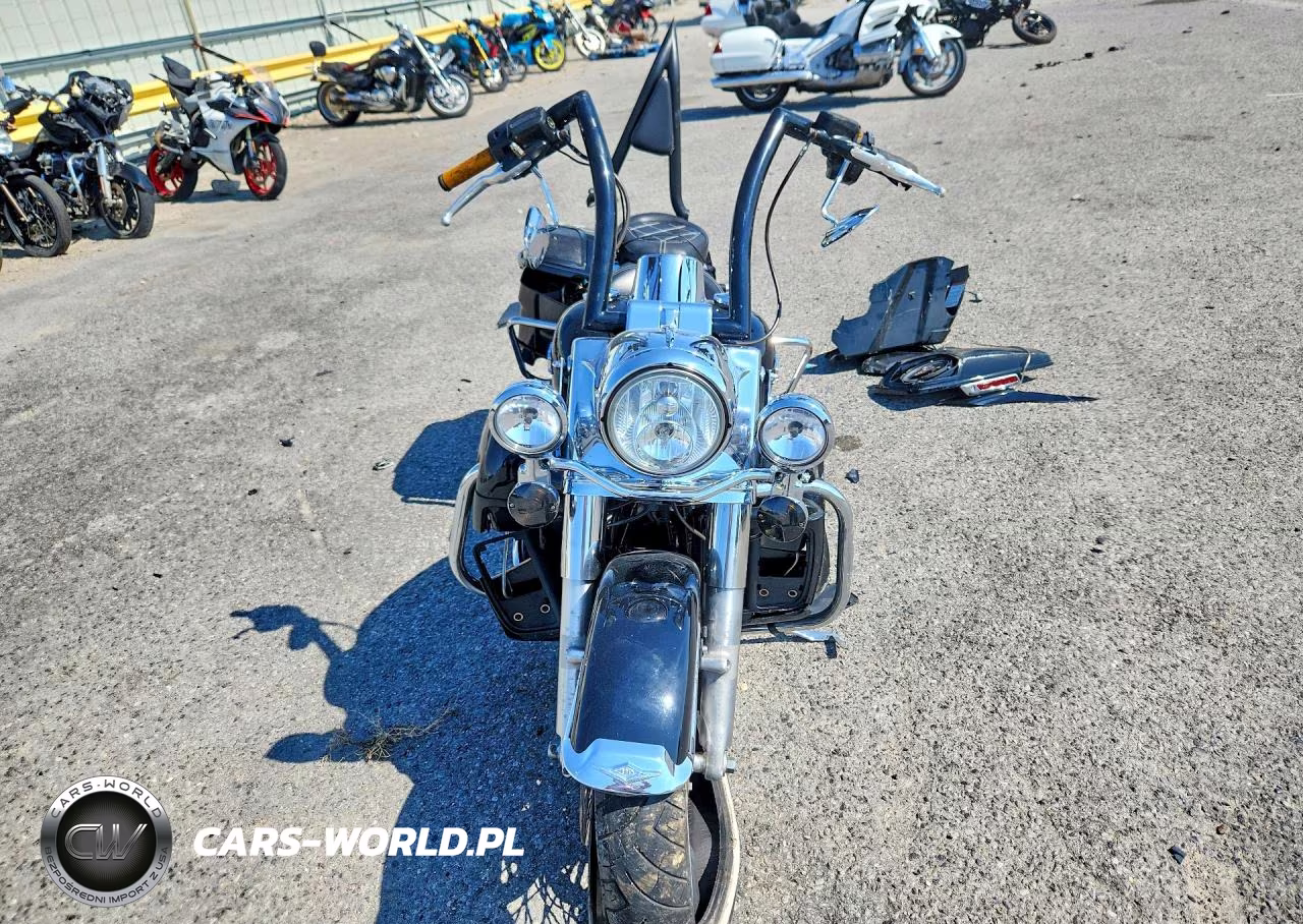 2018 Harley-Davidson Flhr Road King VIN:1HD1FBC10JB666606 - 2