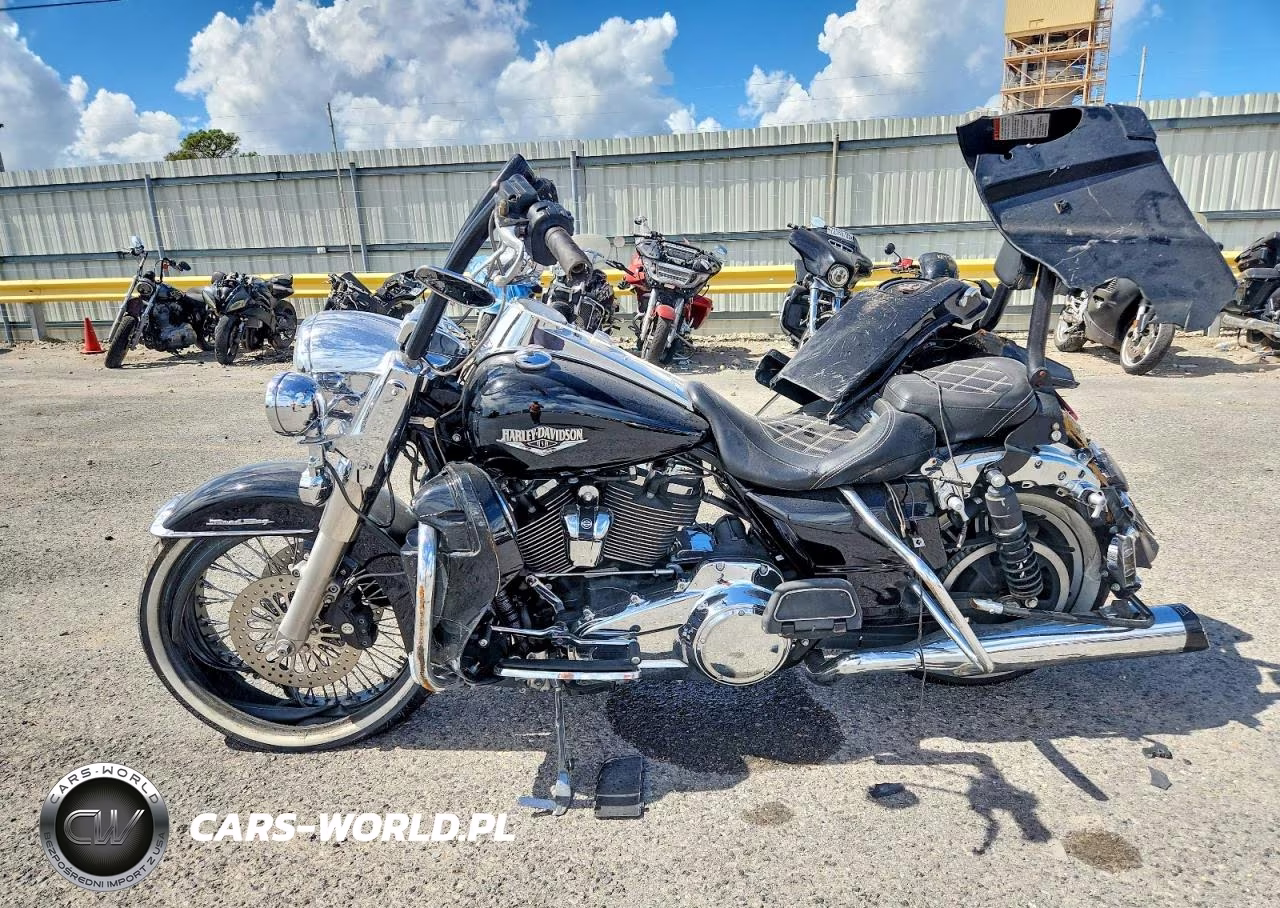 2018 Harley-Davidson Flhr Road King VIN:1HD1FBC10JB666606 - 3
