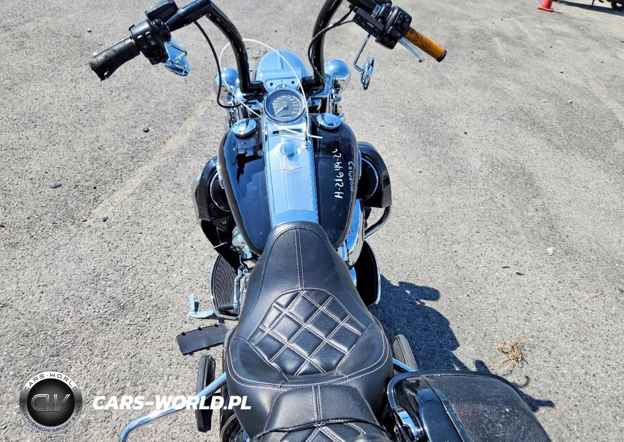 2018 Harley-Davidson Flhr Road King VIN:1HD1FBC10JB666606 - 6