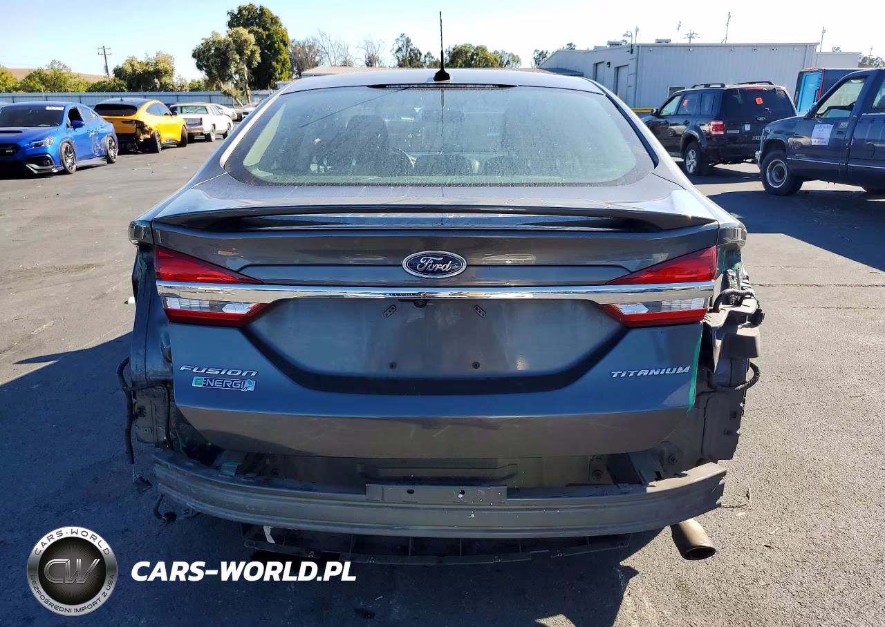 2017 Ford Fusion Titanium Phev VIN:3FA6P0SU1HR264982 - 6