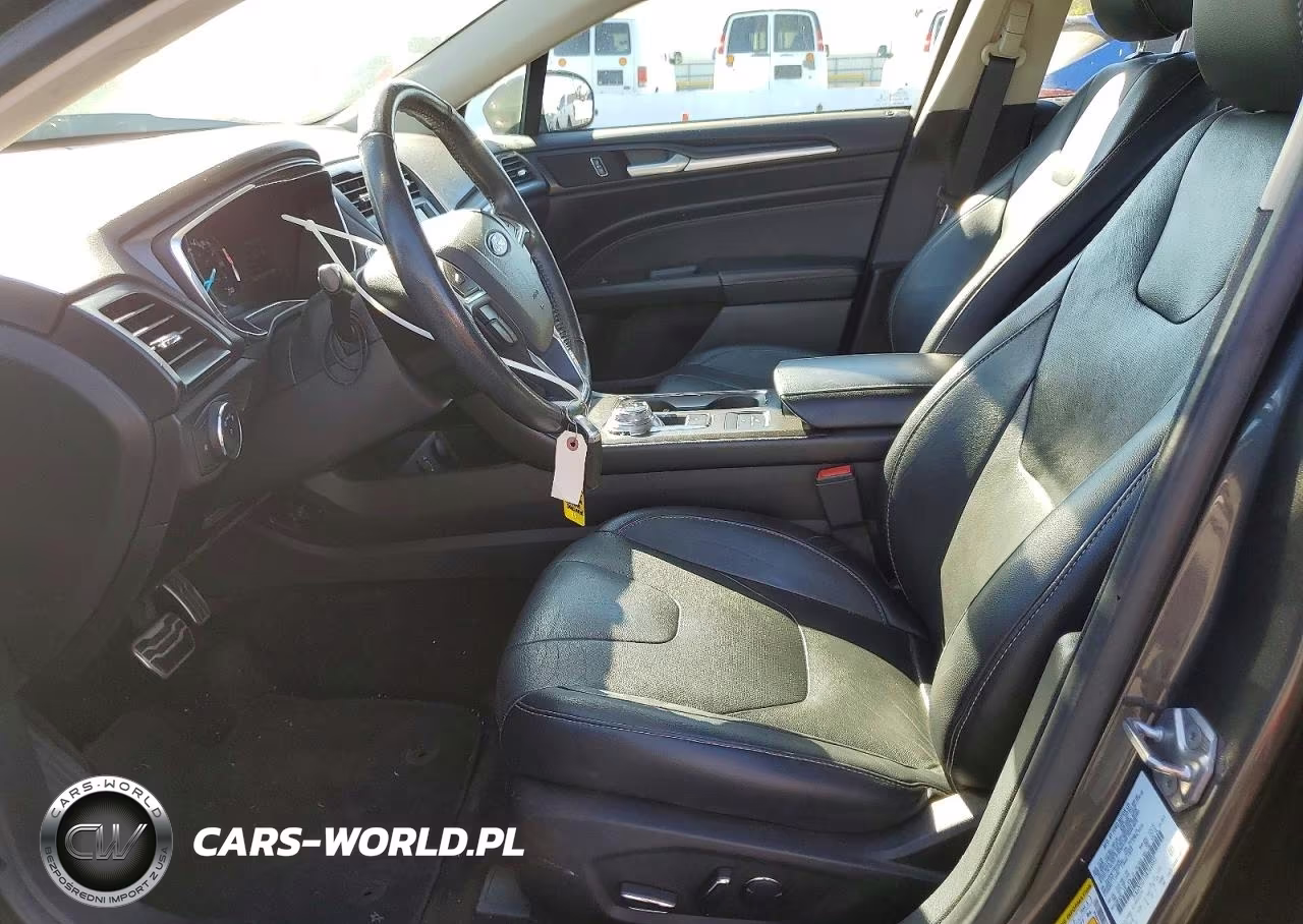 2017 Ford Fusion Titanium Phev VIN:3FA6P0SU1HR264982 - 7