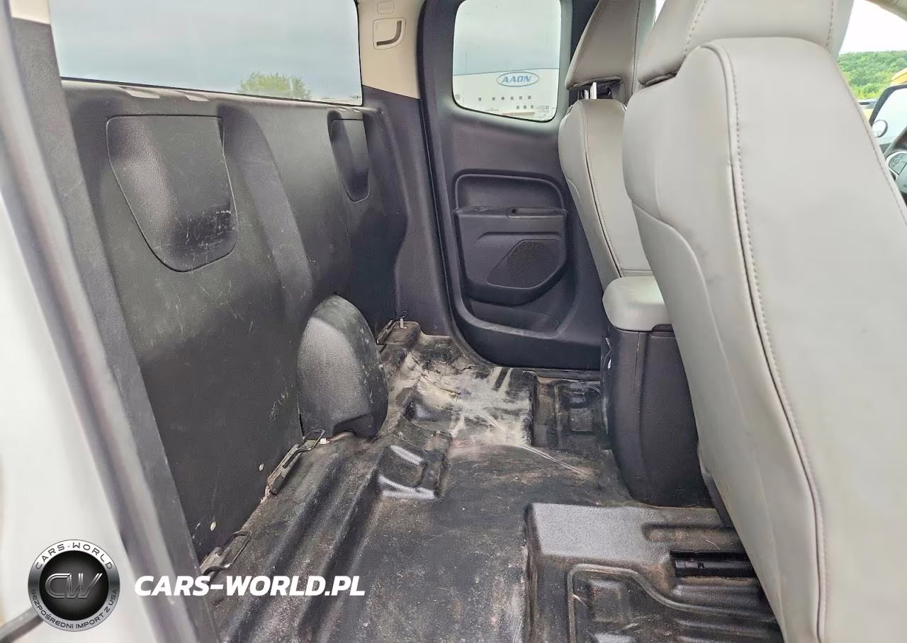 2019 Chevrolet Colorado VIN:1GCHSBEA0K1169023 - 10