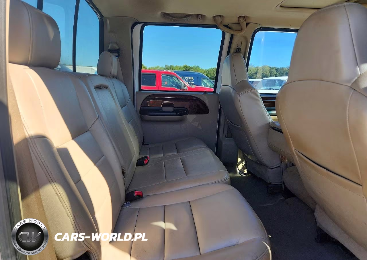 2007 Ford F350 Super Duty VIN:1FTWW33PX7EA51134 - 10