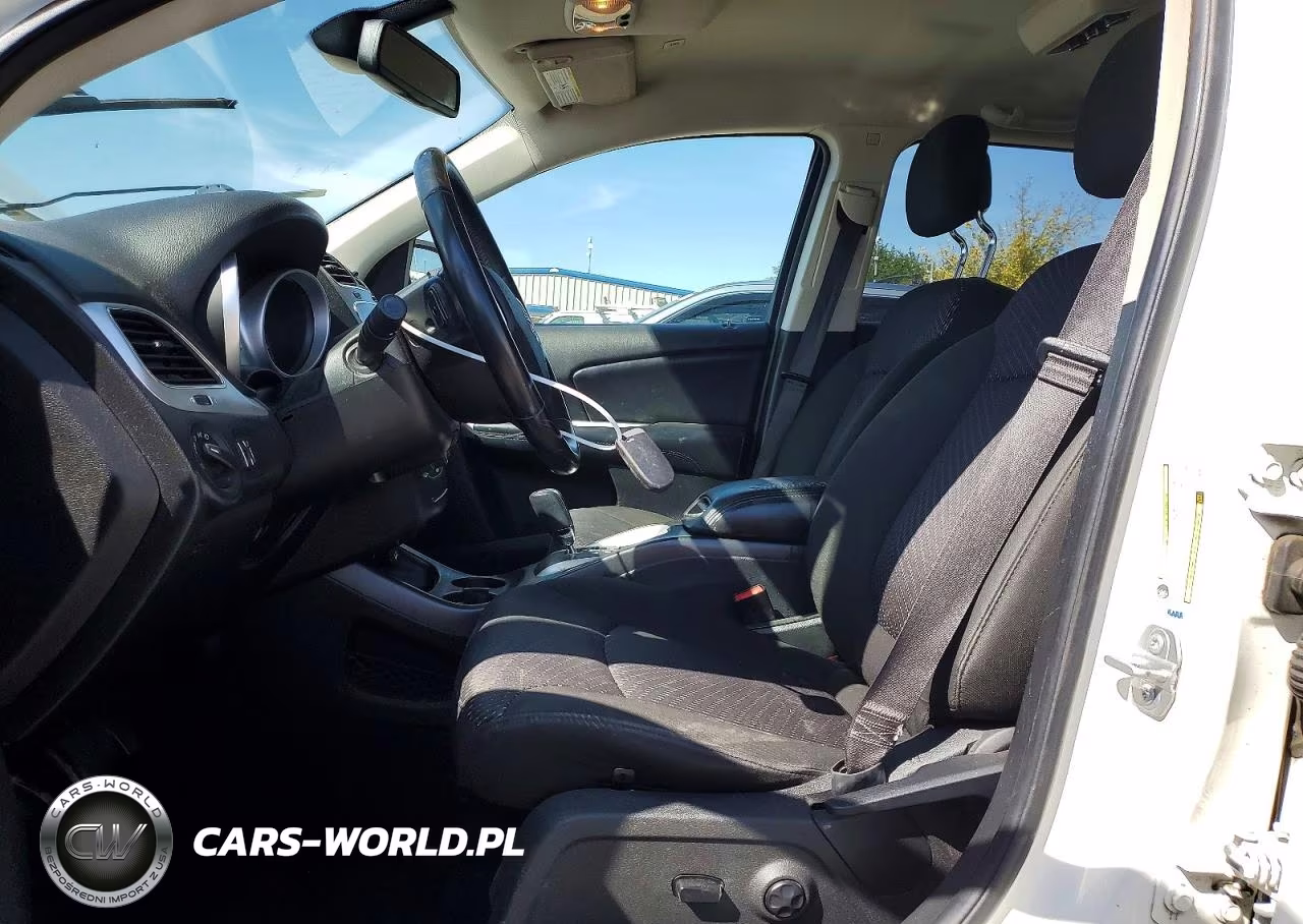2020 Dodge Journey Se VIN:3C4PDCAB3LT262557 - 7